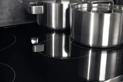 Whirlpool Bauknecht CTAR 9642 IN Elektro-Kochfelder - Edelstahl -Smart Kitchen Store 1746121fc16ec4e047a33078cd84ff42