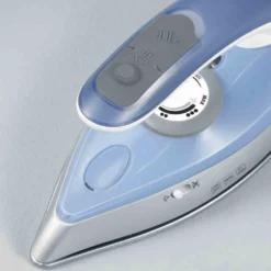 SEVERIN Reise-Dampfbügeleisen BA 3234 Silber / Blau -Smart Kitchen Store 17d5a4fe4443af00b1db66123808bbb5