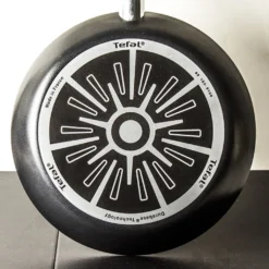TEFAL Pfanne INVISSIA 28 Cm Bratpfanne Antihaft-Versiegelung Backofen Bis 175 °C -Smart Kitchen Store 19157f18087b7098d58dfd6122111309