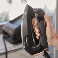 Braun CareStyle 7 Pro IS7286 BK Dampfbügelstation Anti-Tropf-Funktion Wassertank -Smart Kitchen Store 283eb3e2cd2a53f4c700a1f0db1d30c9