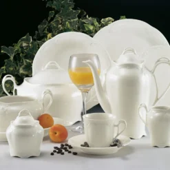 Seltmann Weiden Rubin Cream Kaffeeservice 18tlg. -Smart Kitchen Store 3354280fd6e14ca034dbcf5141f30240