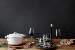 Daumonet Gusseisen-Bräter - Rund Ø 26 Cm - Weiß -Smart Kitchen Store 468f506d2d285ddaa041fbeb5fca0c15