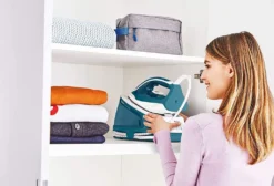 Tefal SV6115E0 Dampfbügelstation Dampfgenerator, Keramiksohle, 2200 Watt, 2 Min Aufheizzeit, Vertikaldampf, Anti-Kalk, Abschaltautomatik 20 Tefal SV6115E0 Dampfbügelstation Dampfgenerator, Keramiksohle, 2200 Watt, 2 Min Aufheizzeit, Vertikaldampf, Anti-Kalk, Abschaltautomatik -Smart Kitchen Store 5b7773e798a99e8a7851c8616d684603