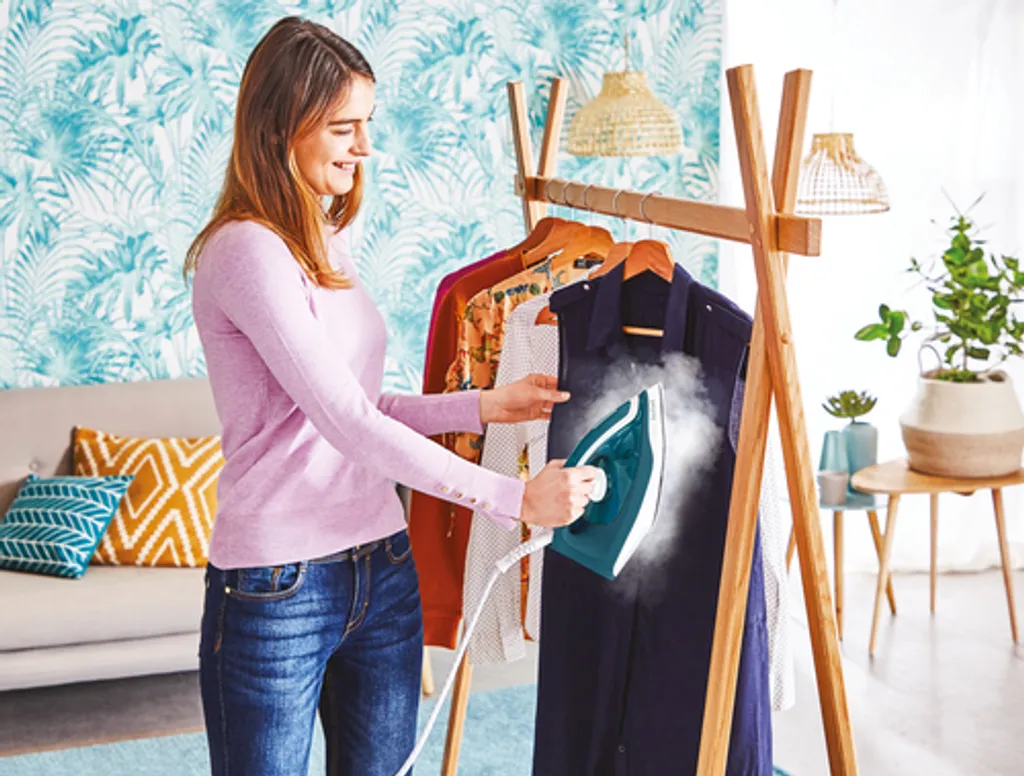 Tefal SV6115E0 Dampfbügelstation Dampfgenerator, Keramiksohle, 2200 Watt, 2 Min Aufheizzeit, Vertikaldampf, Anti-Kalk, Abschaltautomatik 13 Tefal SV6115E0 Dampfbügelstation Dampfgenerator, Keramiksohle, 2200 Watt, 2 Min Aufheizzeit, Vertikaldampf, Anti-Kalk, Abschaltautomatik – Bild 11