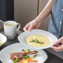 MALACASA, Serie Elisa, 50-teilig Tafelservice Aus Porzellan Für 6 Personen, Kombiservice Frühstückservice Kaffeeservice Mit Eierbecher, Kaffeetassen, Untertassen, Müslischalen, Dessertteller -Smart Kitchen Store 6bfc8662e214e1957b0f41ffbd9f02b5 1