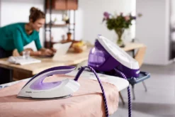 Philips PerfectCare Performer Dampfbügelstation, Keramikbügelsohle, 120 G/min, 6.5 Bar, 2600 W, Violett (GC8752/30) 11 Philips PerfectCare Performer Dampfbügelstation, Keramikbügelsohle, 120 G/min, 6.5 Bar, 2600 W, Violett (GC8752/30) -Smart Kitchen Store 8a53b2b8c1c92c6e20319d51d07d8f8d