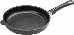 AMT Gastroguss I-528 Bratpfanne, 28 Cm Max. Durchmesser, Gusseisen/Gussaluminium, Induktionsherd-geeignet, Antihaftbeschichtung -Smart Kitchen Store 94568208a7ebd212f4a7b8b714107b63