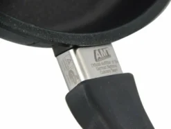 AMT Gastroguss I-528 Bratpfanne, 28 Cm Max. Durchmesser, Gusseisen/Gussaluminium, Induktionsherd-geeignet, Antihaftbeschichtung -Smart Kitchen Store 999b84383b11e9861781af6c42e9e2a1