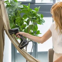 TEFAL Kleiderdampfer DT8270 Handheld, 2000 W, 0,19 L, 30 G/min, Schwarz -Smart Kitchen Store a235c1eb9411b2b4d8618262ae9e5a4f