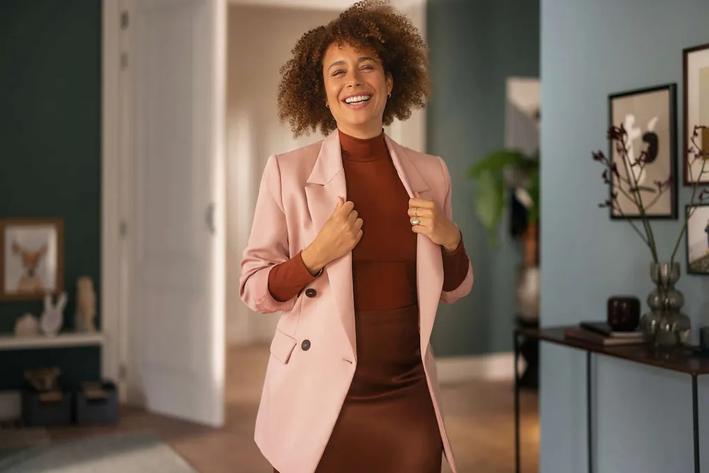 Philips PerfectCare Bügelstation, Keramikbügelsohle, 120 G/min Konstanter. Dampf, 8.0 Bar, 2100 W, Blau (PSG7130/20) 12 Philips PerfectCare Bügelstation, Keramikbügelsohle, 120 G/min Konstanter. Dampf, 8.0 Bar, 2100 W, Blau (PSG7130/20) – Bild 10