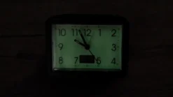 Genius Ideas Lichtgevende Wekker En Thermometer -Smart Kitchen Store ccb965318ef53954fd1dd1f125f7c44f