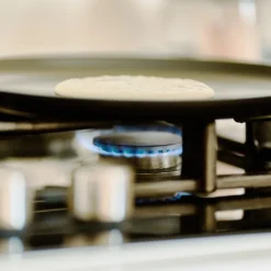 Relaxdays Crêpespfanne Aluguss Schwarz 25 Cm -Smart Kitchen Store d407465bbb328f86fad695cb57d6a9c1