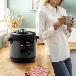 Moulinex Turbo Cuisine & Fry Elektrischer Schnellkochtopf Und Luftfritteuse 1450 W - 15 Automatische Programme -Smart Kitchen Store d4dc2a4a2eb61f049fbbd456b24bc27e
