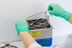 KaiserRein Ultraschallreiniger Konzentrat Flüssig 2x1 L Ultraschall Reinigungsmittel Reiniger Für Ultraschallgerät Zur Profi Reinigung Von Schmuck, Brillen -Smart Kitchen Store da8b96e2868181646460aedcd638ff35