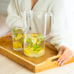 Wessper Basic Wasserfilterkanne 2.5 L, Wasserkaraffe Aus Hochwertigem Kunststoff | Geeignet Für Kalte Getränke Wasser, Saft, Tee, Limonade - Transparent -Smart Kitchen Store f48040cc52912ac3ffc9750208081fef