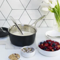 Tefal Stielpfanne Aus Aluminium Ø 20 Cm, Antihaftbeschichtet, Alle Herdarten Incl. Induktion -Smart Kitchen Store f4951d25211bf3c75a837fa1c2a0009b