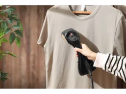 Swiss Pro Streamer Schwarz Dampfglätter 1100W-200ml Tragbares Handbügeleisen Für Reise & Zuhause 9 Swiss Pro Streamer Schwarz Dampfglätter 1100W-200ml Tragbares Handbügeleisen Für Reise & Zuhause -Smart Kitchen Store f6000b793698288991b4826821222f0c