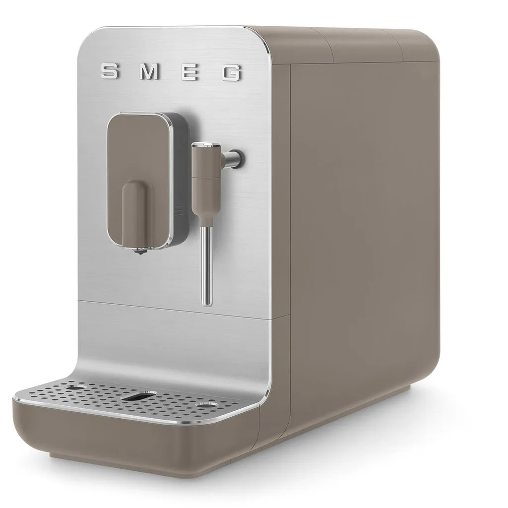 Smeg BCC02TPMEU Kompakte Kaffeevollautomat Mit Dampffunktion Taupe 3 Smeg BCC02TPMEU Kompakte Kaffeevollautomat Mit Dampffunktion Taupe