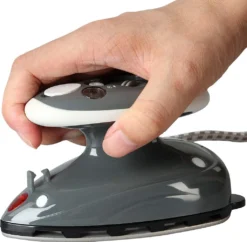 Jago® Mini Bügeleisen - Grau, 260-420 W, Antihaft Bügelsohle, Wassertank 40 Ml, 100-240 V Netzspannung Umschaltbar, Mit/ohne Dampf - Dampfbügeleisen, Reisebügeleisen -Smart Kitchen Store fe32fe6a5aa28160bfe08badd79705a3